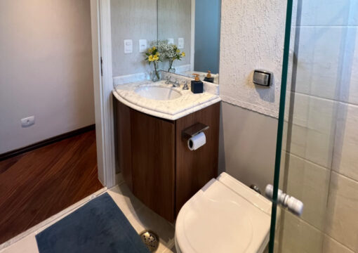 Suite Azul Marinho – Quádrupla – Andar superior – R$150~300