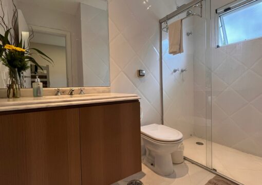 Suite Bege – Quádrupla – Andar inferior – R$150~300