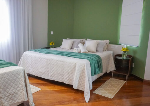 Suite Verde Master – Andar superior – R$150~300
