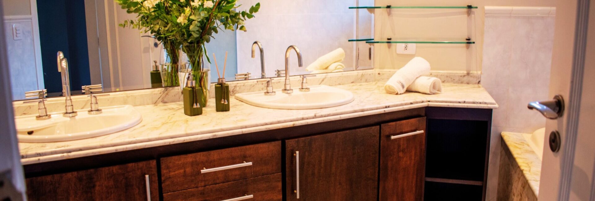 Suite Verde Master – Andar superior – R$150~300